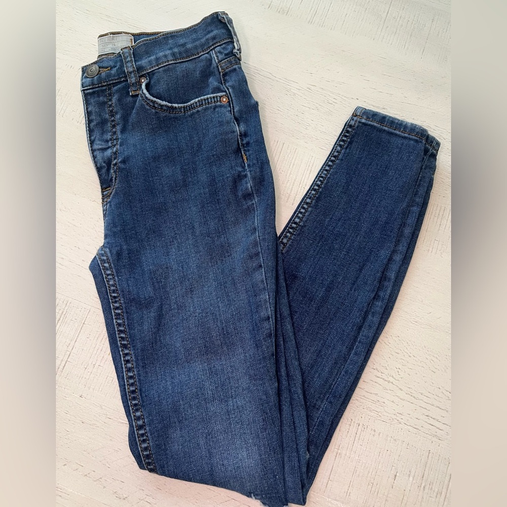 Free People Busted Knee Skinny Jeans
